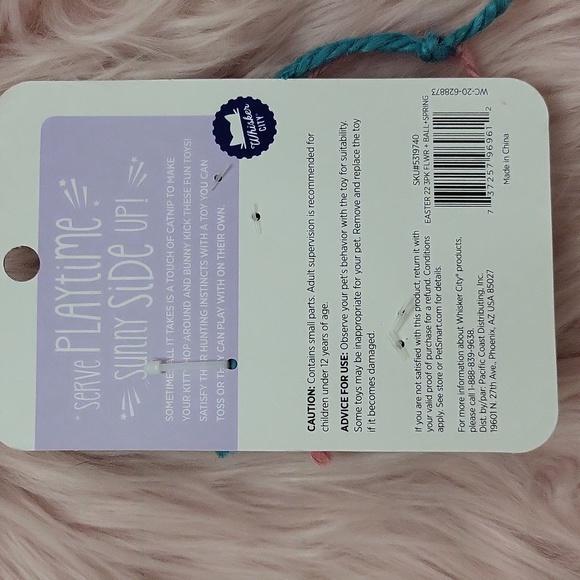 SALE!!! Brand New WHISKER CITY HOLIDAY INSPIRED CAT TOY-3CT. - Picture 3 of 3